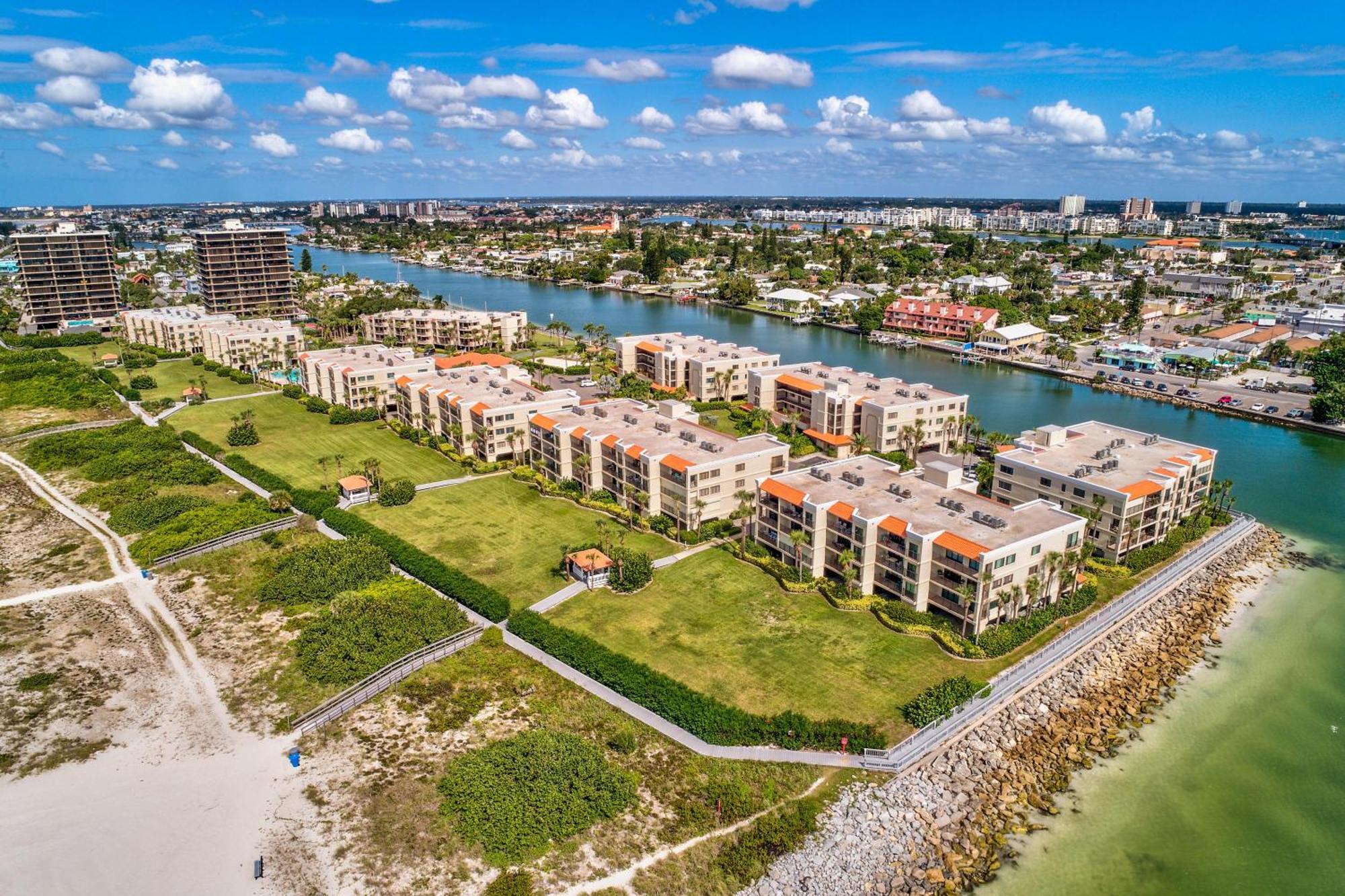 Вилла Land'S End 11-406 Beach Front - Premier Сант Пит Бич Экстерьер фото